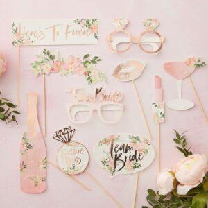Floral Hen photobooth